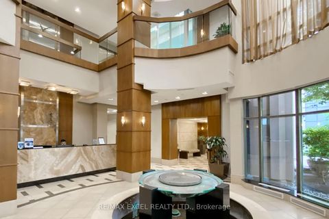 Photo 4 at 814 - 10 Northtown Way, Willowdale East, Toronto