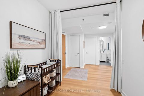 Photo 19 at 1505 - 375 King Street W, Waterfront Communities C1, Toronto