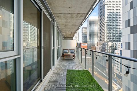 Photo 23 at 1505 - 375 King Street W, Waterfront Communities C1, Toronto