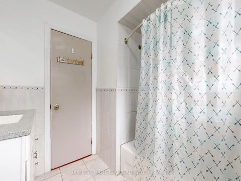 Photo 29 at 39 Lamay Crescent, Rouge E11, Toronto