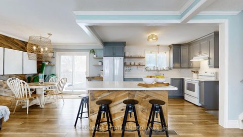 Photo 11 at 79 Douglas Street, Sutton & Jackson's Point, Georgina