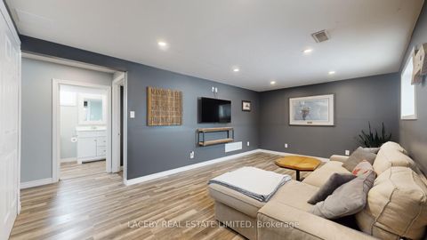 Photo 19 at 79 Douglas Street, Sutton & Jackson's Point, Georgina