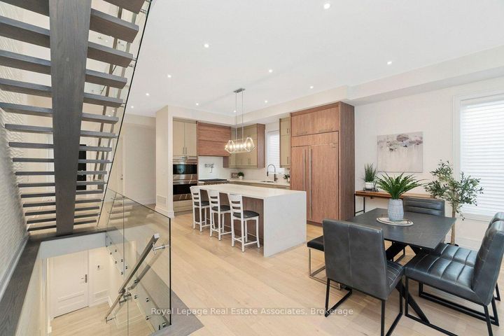 Photo 12 at 63 Troy Street, Mineola, Mississauga