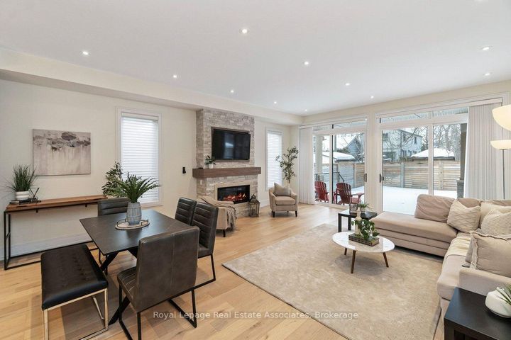 Photo 14 at 63 Troy Street, Mineola, Mississauga