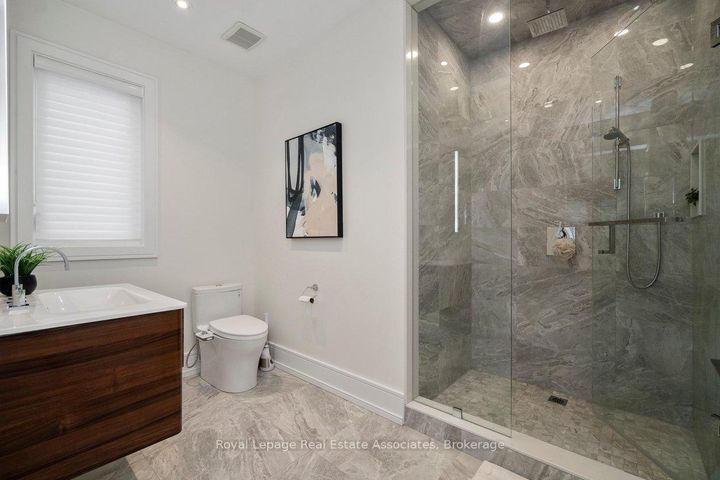 Photo 32 at 63 Troy Street, Mineola, Mississauga