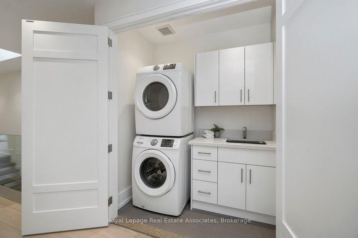 Photo 34 at 63 Troy Street, Mineola, Mississauga