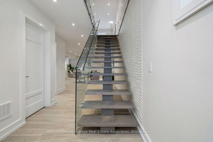 Photo 36 at 63 Troy Street, Mineola, Mississauga