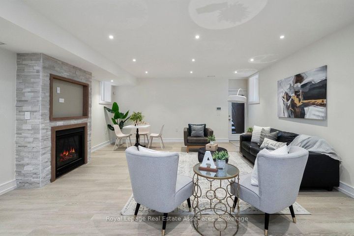 Photo 38 at 63 Troy Street, Mineola, Mississauga