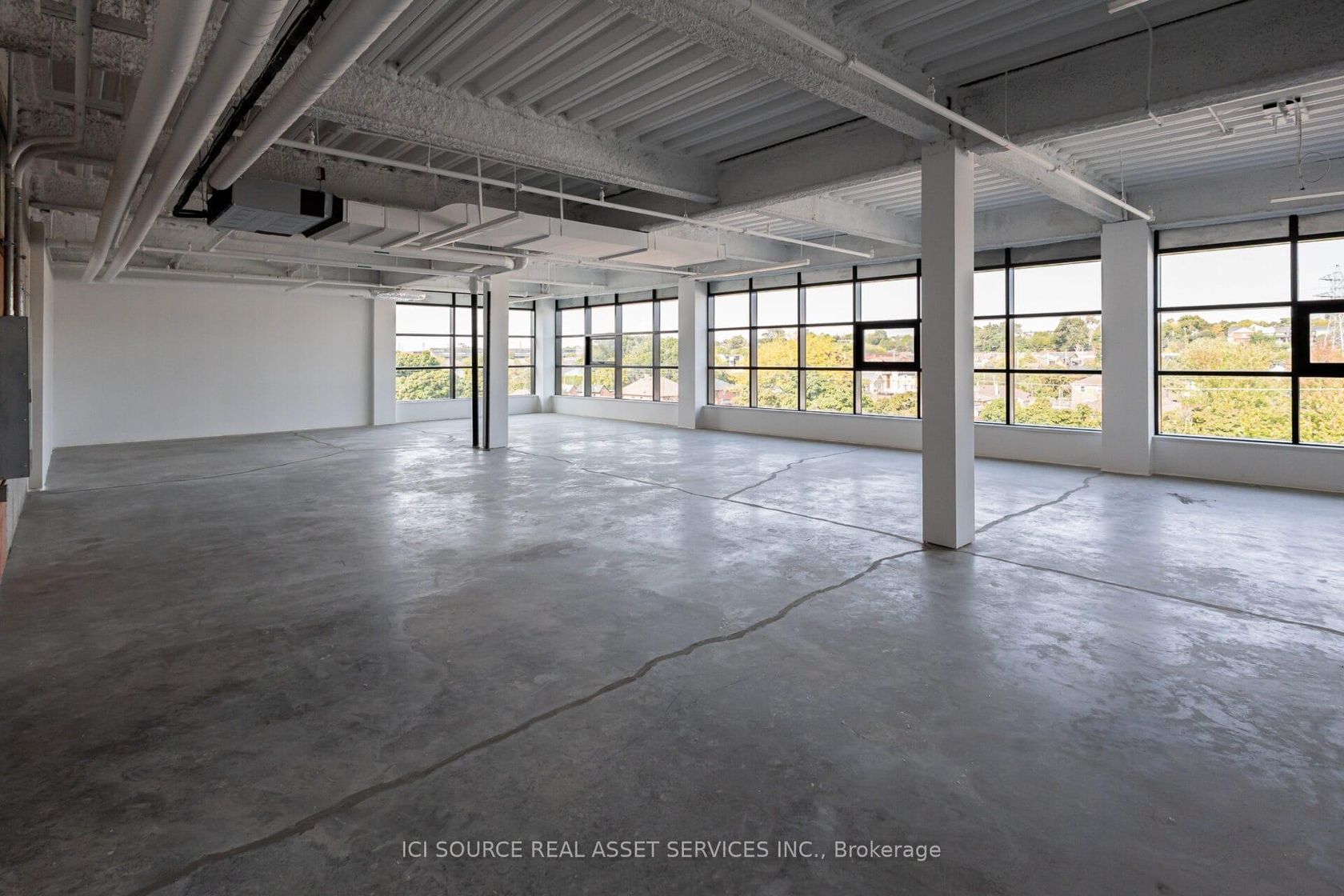 405 - 300 Geary Avenue, Junction, Toronto photo number 2