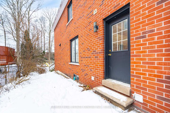 Photo 42 at 6150 Bankhead Court, East Credit, Mississauga