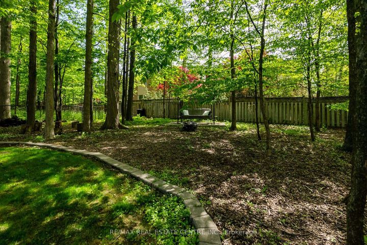 Photo 49 at 6150 Bankhead Court, East Credit, Mississauga