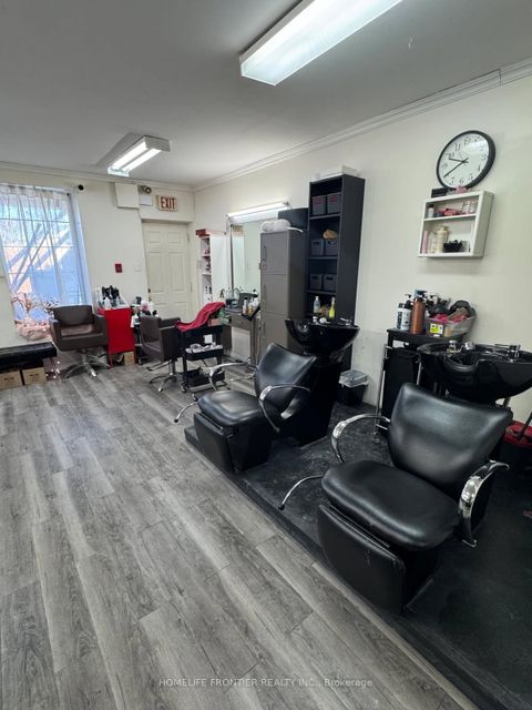 Photo 3 at 2nd Floor - 620 Bloor Street W, Annex, Toronto