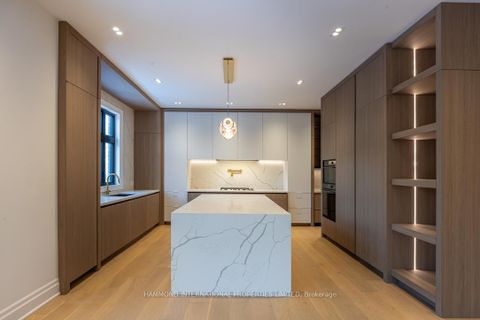 Photo 9 at 84 Lady Jessica Drive, Patterson, Vaughan