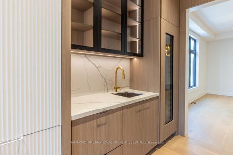 Photo 15 at 84 Lady Jessica Drive, Patterson, Vaughan