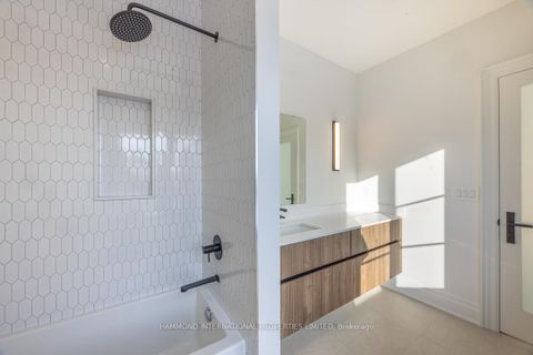 Photo 27 at 84 Lady Jessica Drive, Patterson, Vaughan