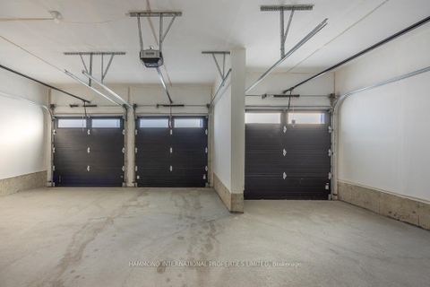 Photo 34 at 84 Lady Jessica Drive, Patterson, Vaughan