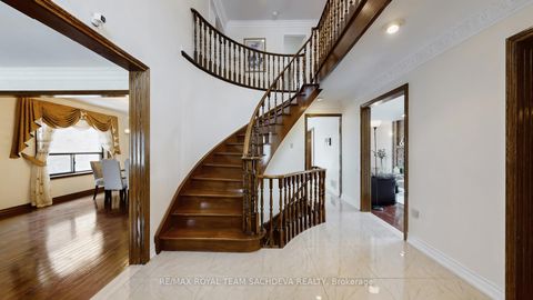 Photo 6 at 24 Bellbrook Road, L'Amoreaux, Toronto