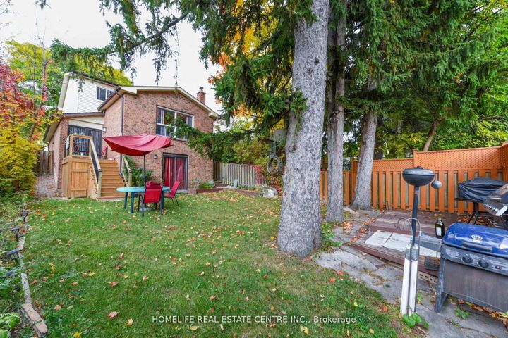 Photo 46 at 20 Oleander Crescent, Heart Lake East, Brampton