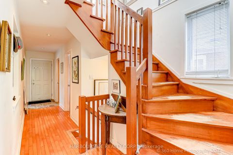 Photo 10 at 591 Broadway Avenue, Leaside, Toronto