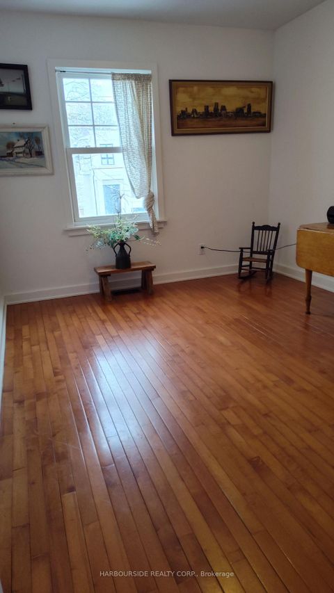 Photo 20 at 591 Broadway Avenue, Leaside, Toronto