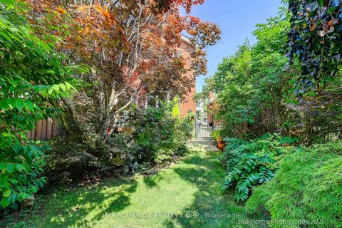 Photo 27 at 591 Broadway Avenue, Leaside, Toronto