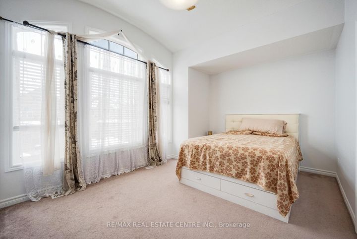 Photo 40 at 19 Mediterranean Crescent, Bram West, Brampton