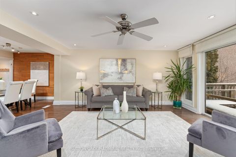 Photo 4 at 110 Wood Lane, Mill Pond, Richmond Hill