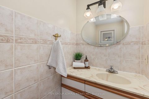 Photo 29 at 110 Wood Lane, Mill Pond, Richmond Hill