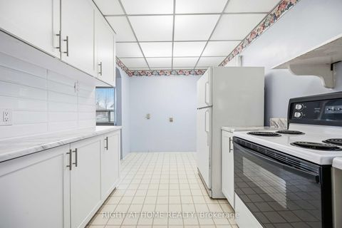 Photo 14 at 9 Bergen Road, Dorset Park, Toronto