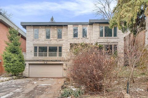 Photo 1 at 31 Bearwood Drive, Humber Valley, Toronto