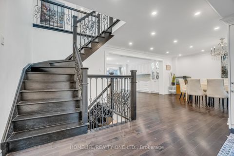 Photo 6 at 31 Bearwood Drive, Humber Valley, Toronto