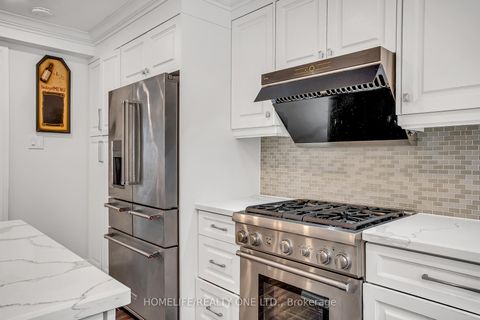 Photo 20 at 31 Bearwood Drive, Humber Valley, Toronto