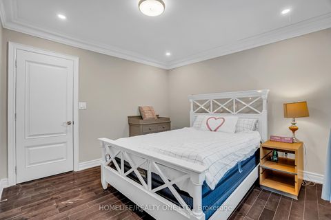 Photo 37 at 31 Bearwood Drive, Humber Valley, Toronto