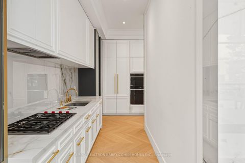 Photo 10 at 106 Yorkminster Road, Windfields, Toronto