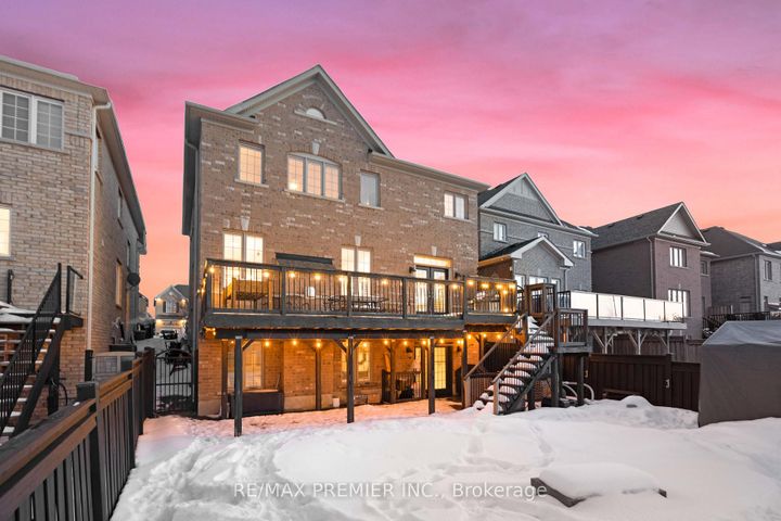 Photo 43 at 196 Aishford Road, Bradford, Bradford West Gwillimbury