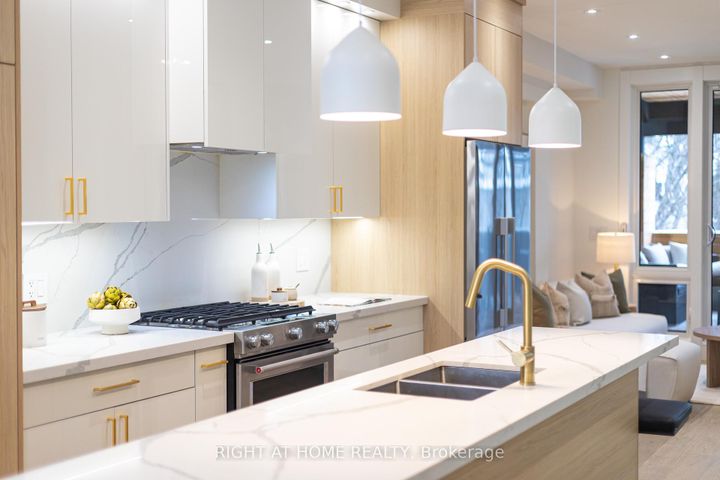 Photo 8 at 193 Winnett Avenue, Cedarvale, Toronto