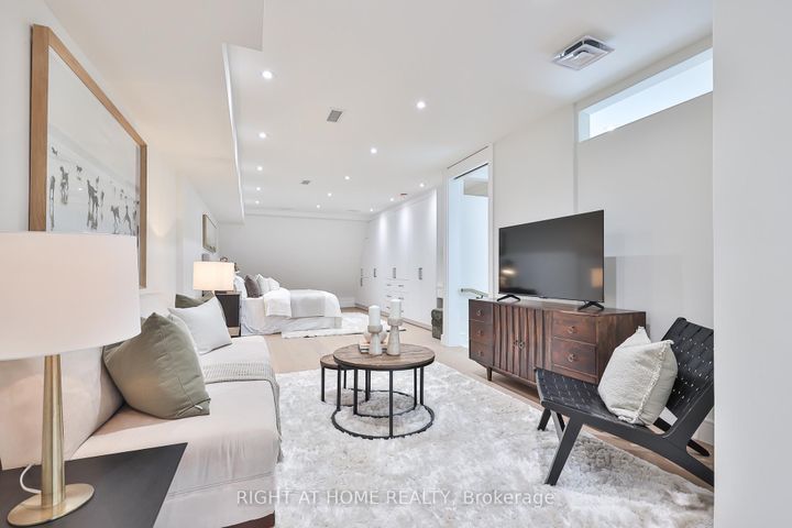 Photo 28 at 193 Winnett Avenue, Cedarvale, Toronto