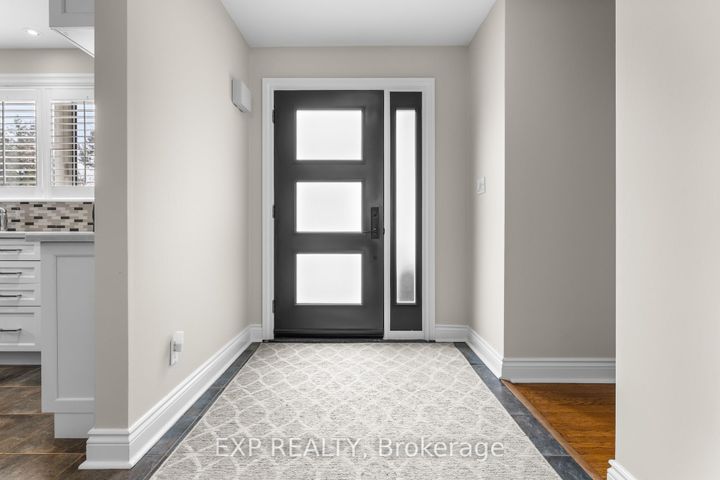 Photo 3 at 753 Kingsway Drive, LaSalle, Burlington