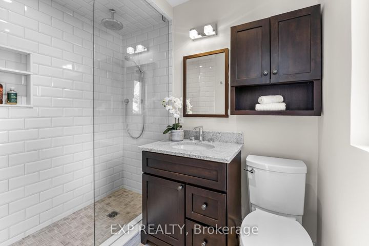 Photo 21 at 753 Kingsway Drive, LaSalle, Burlington