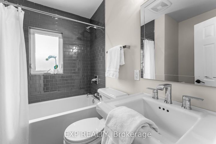 Photo 22 at 753 Kingsway Drive, LaSalle, Burlington