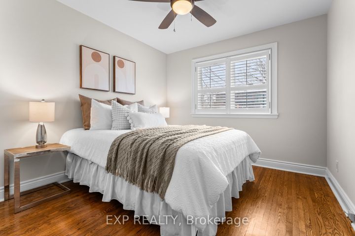 Photo 25 at 753 Kingsway Drive, LaSalle, Burlington