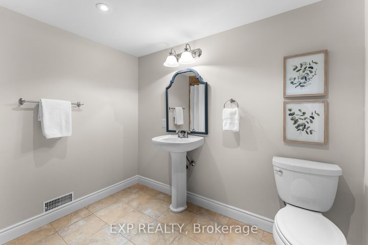 Photo 34 at 753 Kingsway Drive, LaSalle, Burlington