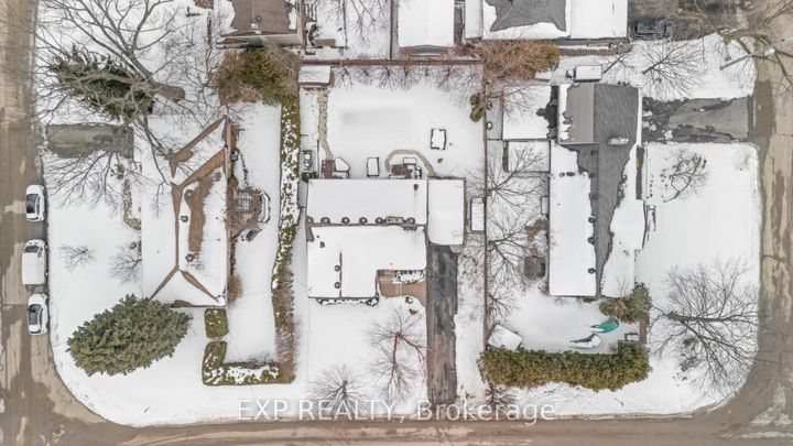 Photo 44 at 753 Kingsway Drive, LaSalle, Burlington