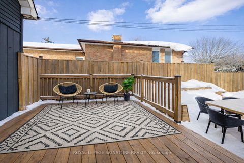 Photo 6 at 405 Pharmacy Avenue, Birchmount, Toronto