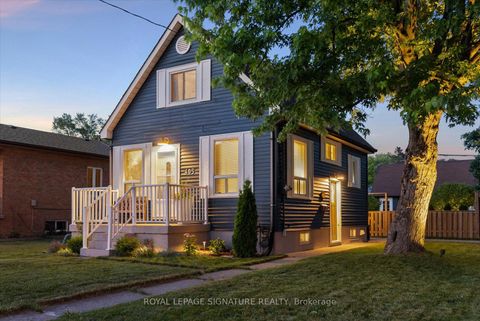 Photo 35 at 405 Pharmacy Avenue, Birchmount, Toronto