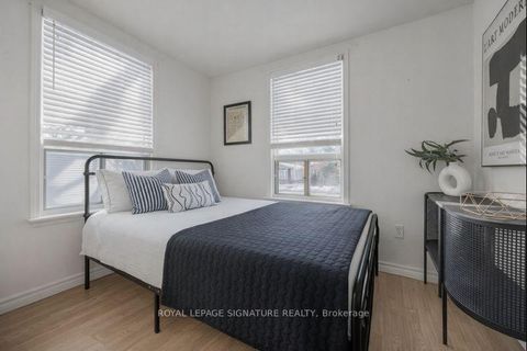 Photo 37 at 405 Pharmacy Avenue, Birchmount, Toronto