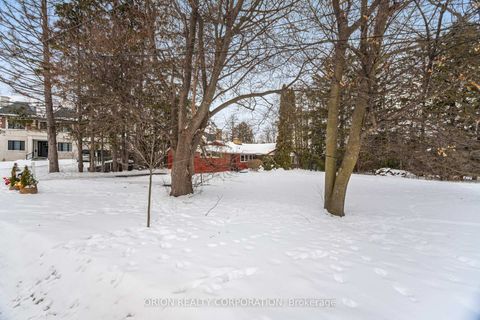 Photo 2 at 100 Westwood Lane, South Richvale, Richmond Hill