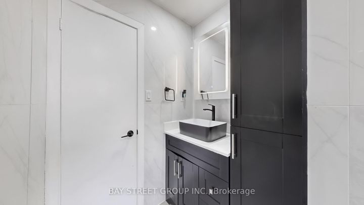 Photo 24 at 20 Camberley Crescent, Brampton North, Brampton