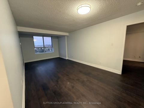 Photo 2 at 511 - 330 McCowan Road, Eglinton East, Toronto