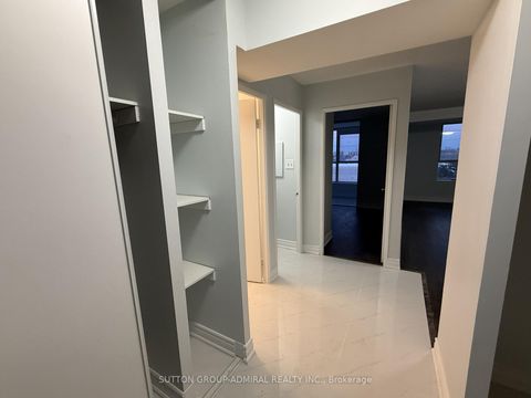 Photo 12 at 511 - 330 McCowan Road, Eglinton East, Toronto